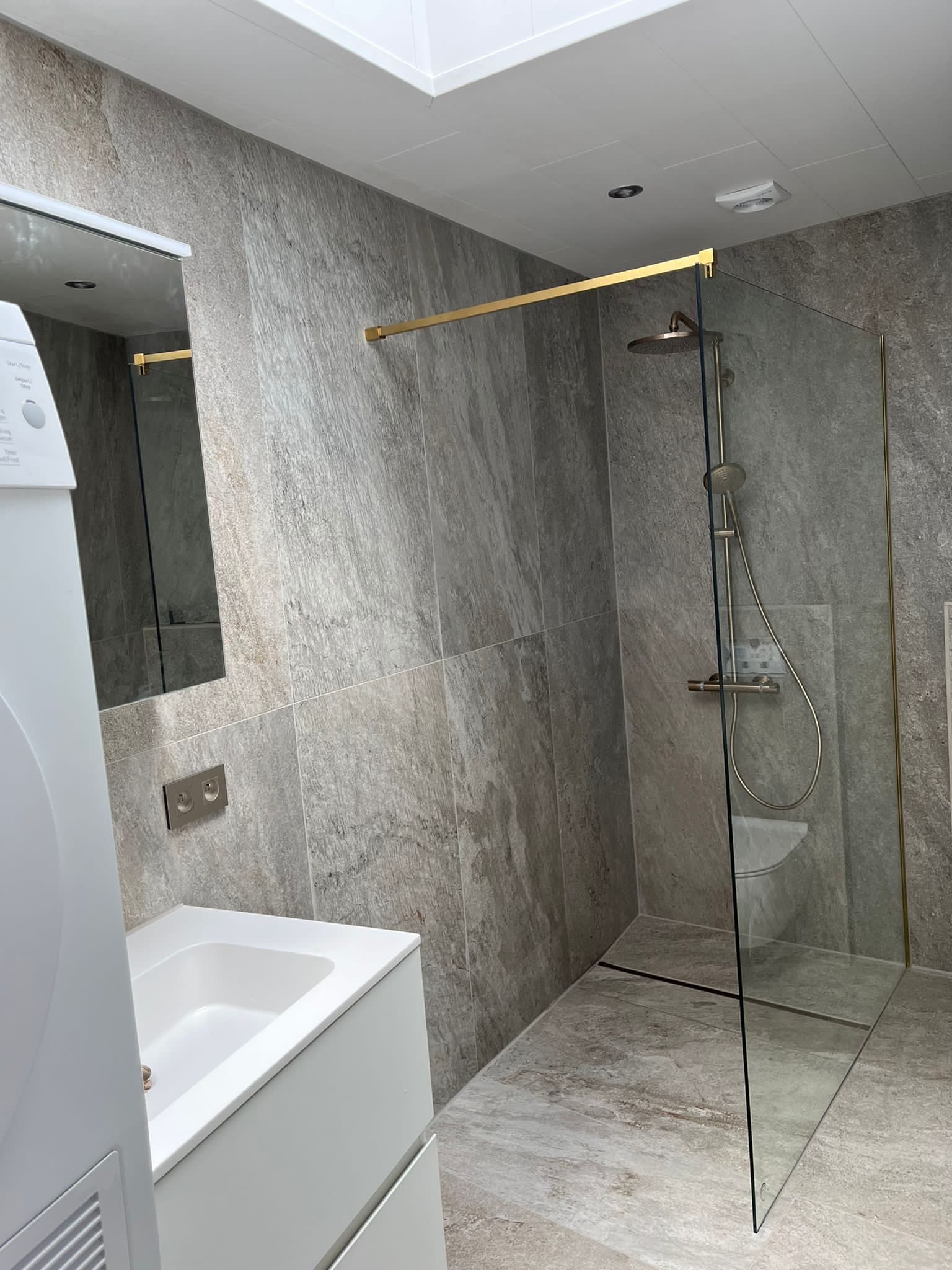Badkamerrenovatie Schoten — foto 2